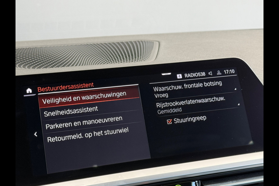 BMW 3-serie 320i 184PK Executive Edition Sportstoelen