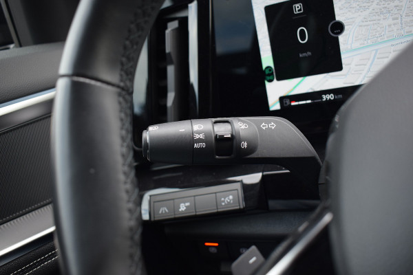 Renault Austral 1.3 mild hybrid 160pk | Apple CarPlay | Half Leer | Virtual | Camera