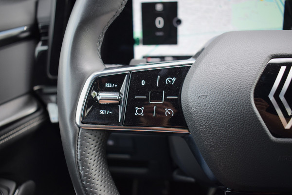 Renault Austral 1.3 mild hybrid 160pk | Apple CarPlay | Half Leer | Virtual | Camera