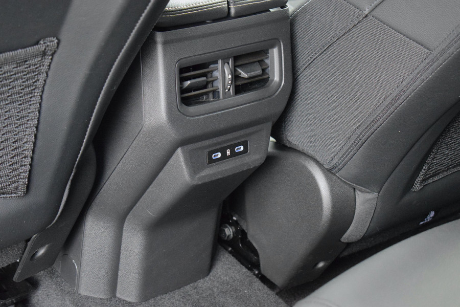 Renault Austral 1.3 mild hybrid 160pk | Apple CarPlay | Half Leer | Virtual | Camera