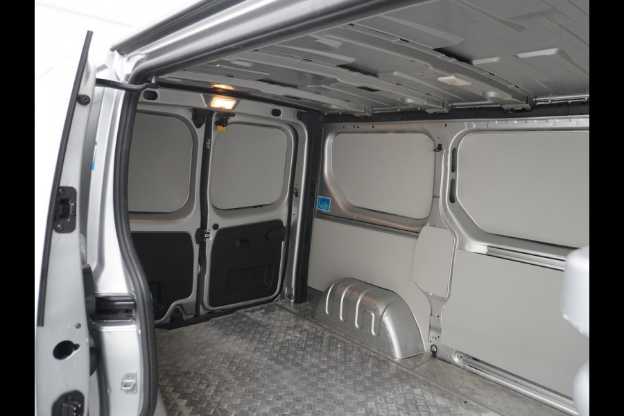 Renault Trafic 1.6dCi 96 T29 L1H1 3-Persoons Trekhaak Ecc Navi Camera Regen/Lichtsensor Cruise Control Pdc Bluetooth Led Schuifdeur Betonplex vloer Wandbekleding Comfort 1e Eigenaar Euro 6 Facelift model 2.000kg trekvermogen