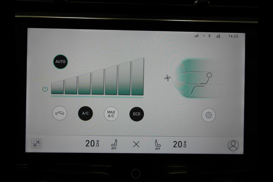 Lynk & Co 01 1.5 PHEV Plug-In NAVI/360CAM/SCHUIFDAK/LED/20"LMV!