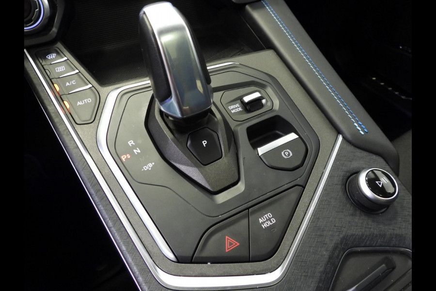 Lynk & Co 01 1.5 PHEV Plug-In NAVI/360CAM/SCHUIFDAK/LED/20"LMV!