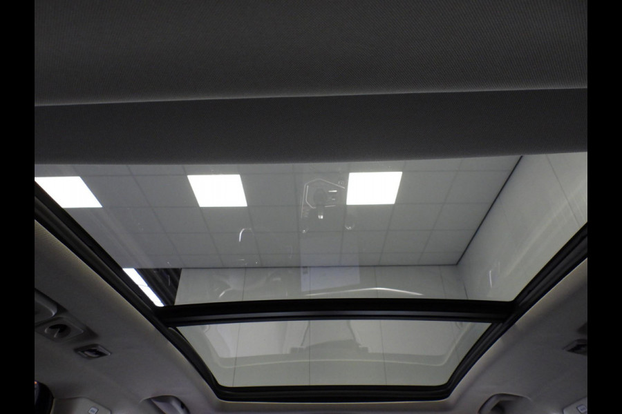 Lynk & Co 01 1.5 PHEV Plug-In NAVI/360CAM/SCHUIFDAK/LED/20"LMV!