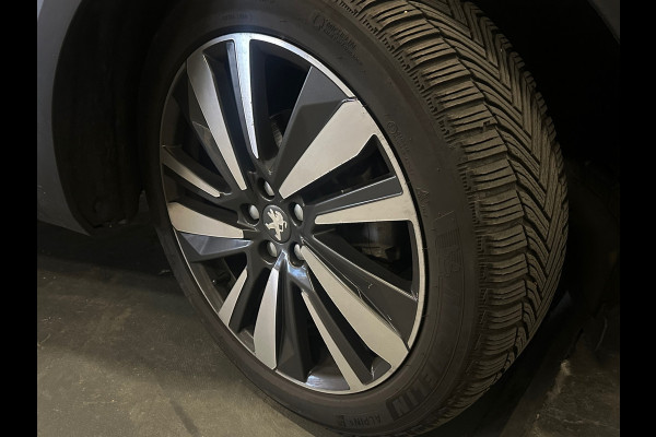 Peugeot 5008 1.2 PureTech Blue Lease Premium