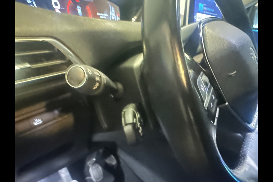 Peugeot 5008 1.2 PureTech Blue Lease Premium