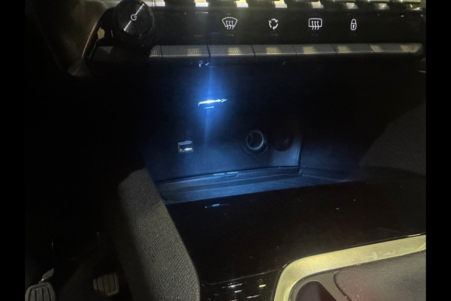 Peugeot 5008 1.2 PureTech Blue Lease Premium
