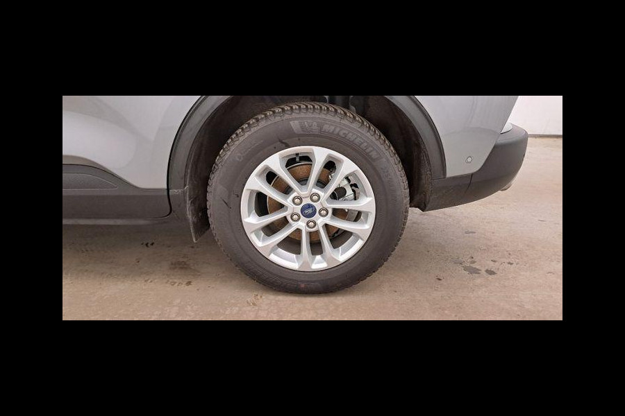 Ford Kuga 2.5 PHEV Titanium 225pk | Driver Assistance Pack | Winterpack | AGR Stoelen met half leder | Trekhaak Wegklapbaar | Michelin Cross Climate