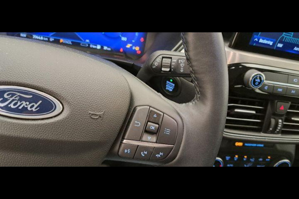 Ford Kuga 2.5 PHEV Titanium 225pk | Driver Assistance Pack | Winterpack | AGR Stoelen met half leder | Trekhaak Wegklapbaar | Michelin Cross Climate