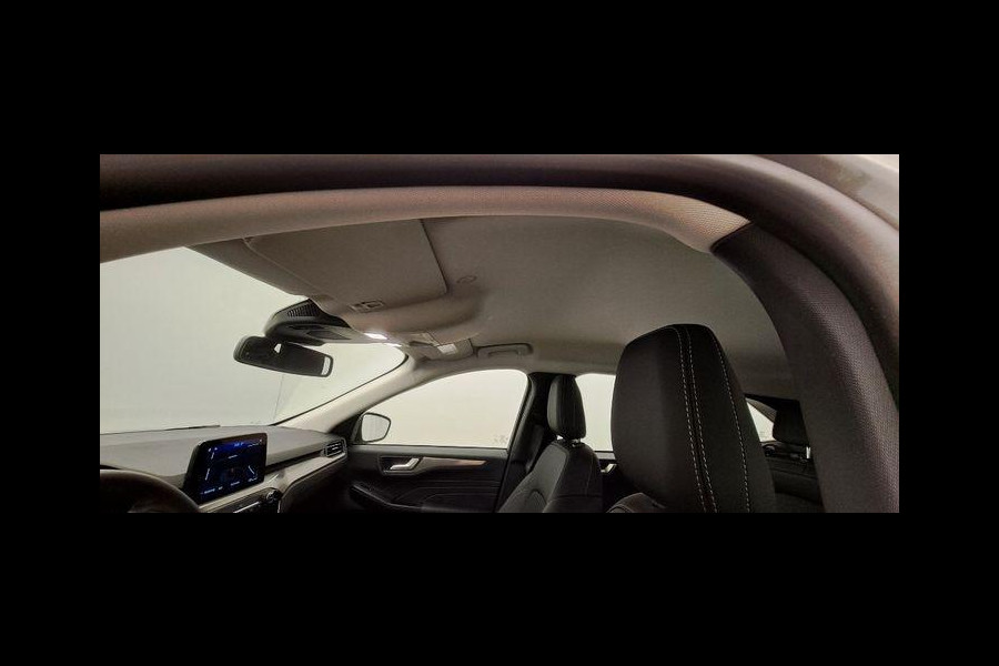 Ford Kuga 2.5 PHEV Titanium 225pk | Driver Assistance Pack | Winterpack | AGR Stoelen met half leder | Trekhaak Wegklapbaar | Michelin Cross Climate