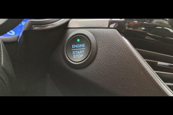 Ford Kuga 2.5 PHEV Titanium 225pk | Driver Assistance Pack | Winterpack | AGR Stoelen met half leder | Trekhaak Wegklapbaar | Michelin Cross Climate