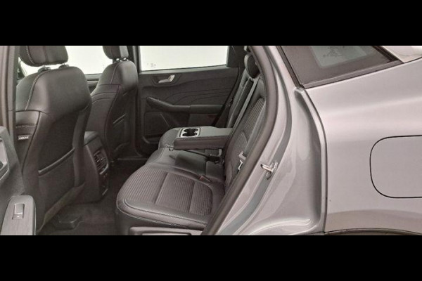 Ford Kuga 2.5 PHEV Titanium 225pk | Driver Assistance Pack | Winterpack | AGR Stoelen met half leder | Trekhaak Wegklapbaar | Michelin Cross Climate