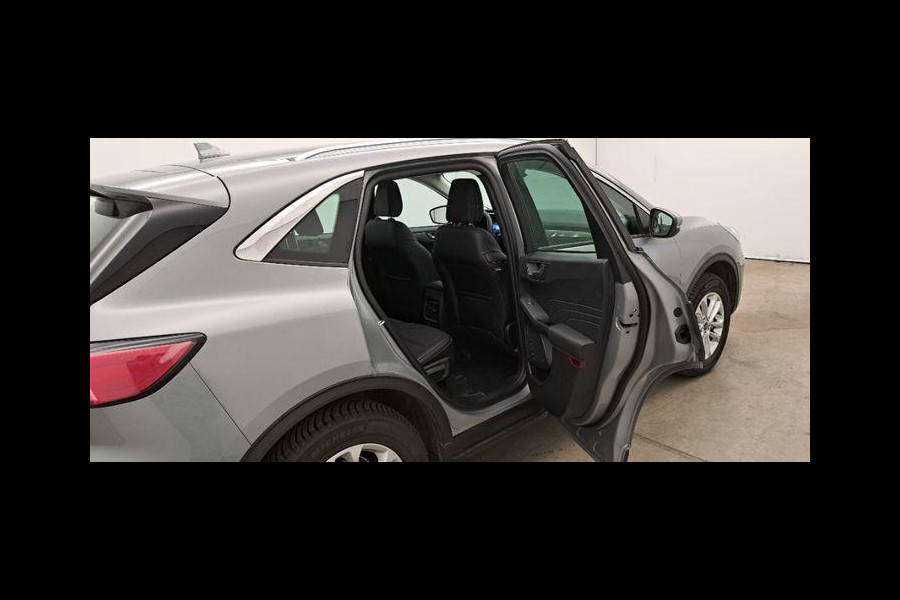 Ford Kuga 2.5 PHEV Titanium 225pk | Driver Assistance Pack | Winterpack | AGR Stoelen met half leder | Trekhaak Wegklapbaar | Michelin Cross Climate