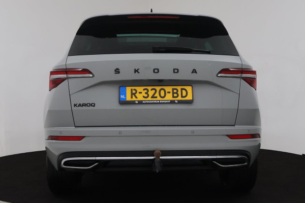 Škoda Karoq 1.5 TSI ACT Sportline Business (PANORAMADAK, STOEL-/STUURVERWARMING, ELEKT. TREKHAAK, ADAPTIVE CRUISE, CAMERA)