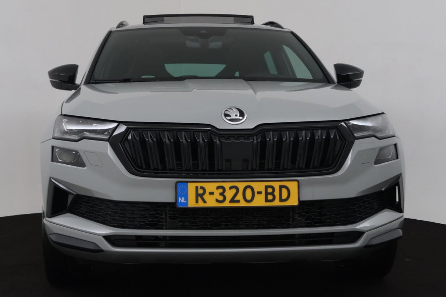 Škoda Karoq 1.5 TSI ACT Sportline Business (PANORAMADAK, STOEL-/STUURVERWARMING, ELEKT. TREKHAAK, ADAPTIVE CRUISE, CAMERA)