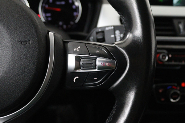 BMW X1 SDrive20i Orange Edition II