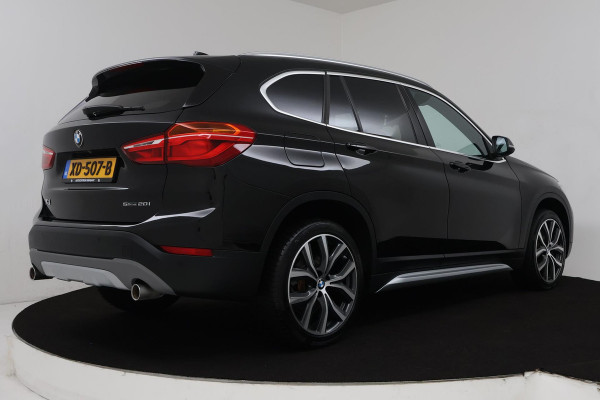 BMW X1 SDrive20i Orange Edition II