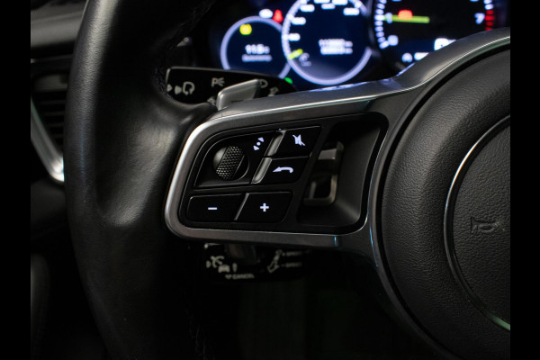 Porsche Panamera Sport Turismo 2.9 4 E-Hybrid Sport (PANORAMADAK,APPLECARPLAY,SPORT CHRONO,LUCHTVERING,360VIEW,BOSE,SPORTSTOELEN)