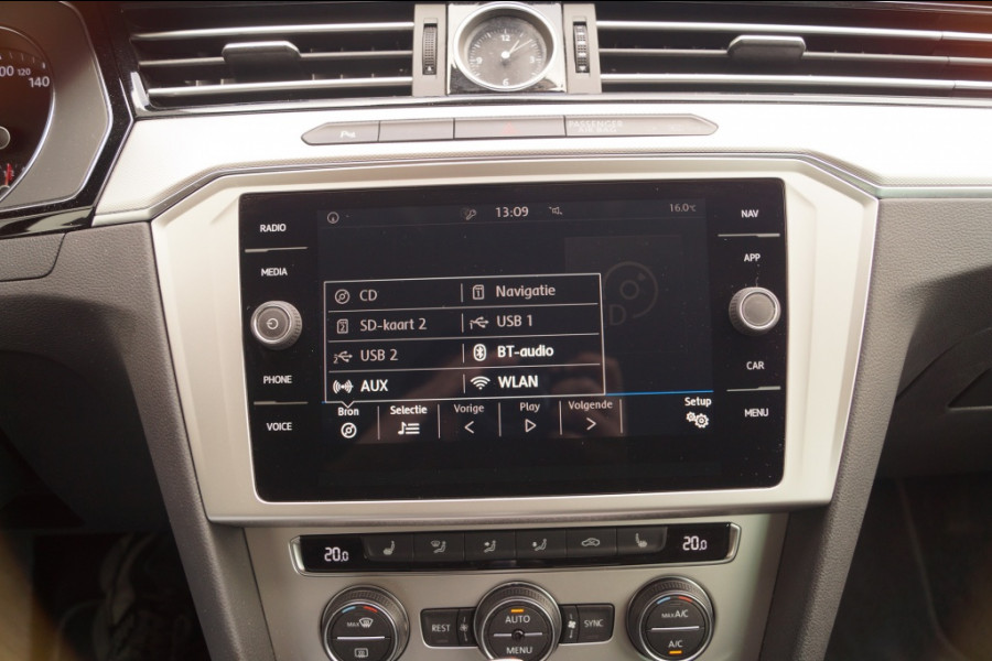 Volkswagen Passat Variant 1.5 TSI 150pk DSG Comfortline Business -NAVI-ECC-