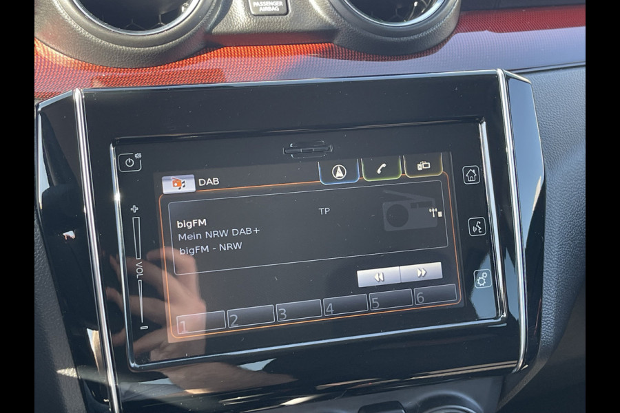 Suzuki Swift 1.4 Sport Smart Hybrid | Carplay | Camera | LED | Sportstoelen