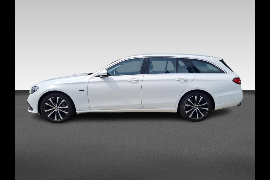 Mercedes-Benz E-Klasse Estate 300 e AMG Line | Burmester | schuifdak |