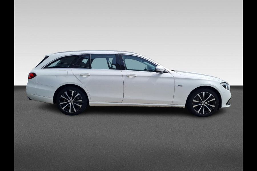 Mercedes-Benz E-Klasse Estate 300 e AMG Line | Burmester | schuifdak |