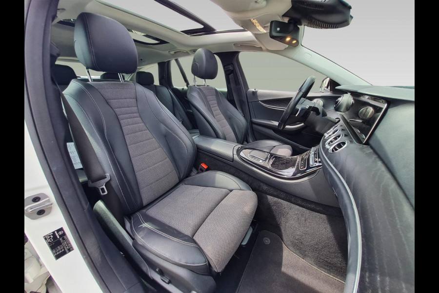 Mercedes-Benz E-Klasse Estate 300 e AMG Line | Burmester | schuifdak |