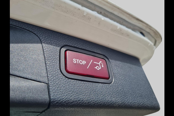 Mercedes-Benz E-Klasse Estate 300 e AMG Line | Burmester | schuifdak |