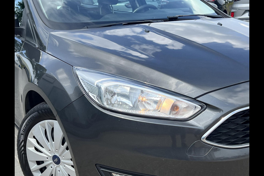 Ford FOCUS Wagon 1.0 Titanium | Stoelverwarming | Cruise control
