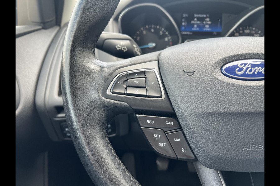 Ford FOCUS Wagon 1.0 Titanium | Stoelverwarming | Cruise control