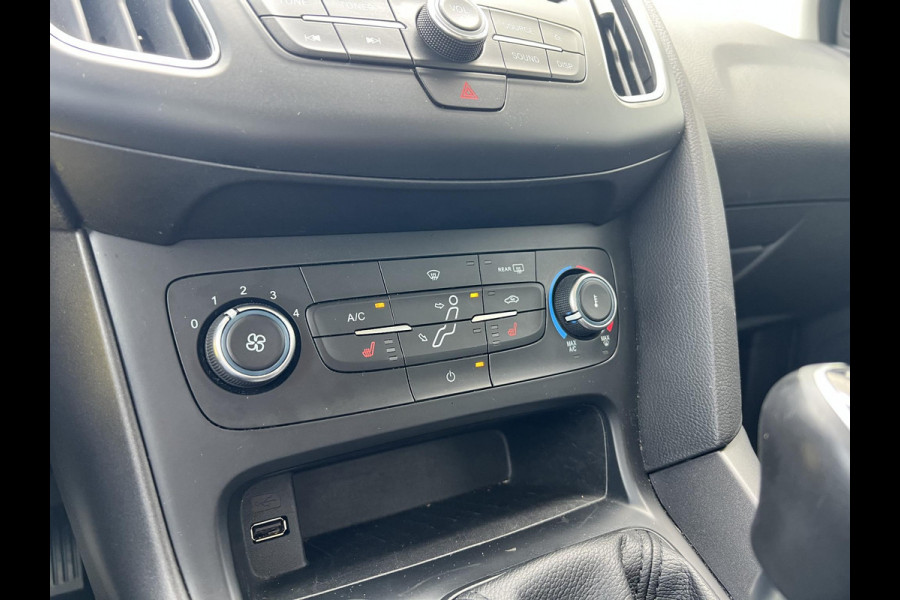 Ford FOCUS Wagon 1.0 Titanium | Stoelverwarming | Cruise control