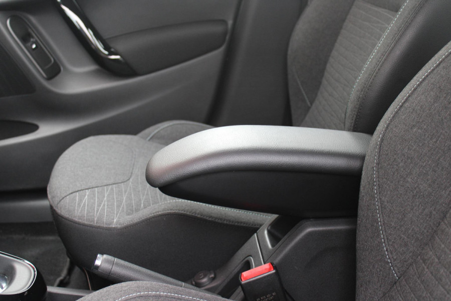 Citroën C3 1.2 82PK AUTOMAAT SELECTION | NAVIGATIE | CLIMATE CONTROL | CRUISE CONTROL | AIRCO | AFNEEMBARE TREKHAAK | UNIEKE KM STAND! |