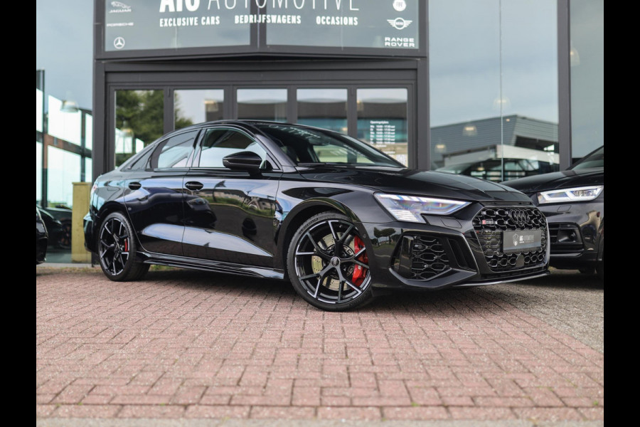 Audi A3 Limousine 2.5 TFSI RS 3 quattro | RS-Dynamic | Matrix | Keyless | B&O | Leder | Camera