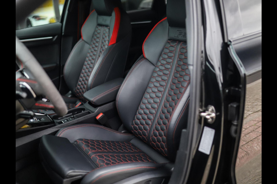 Audi A3 Limousine 2.5 TFSI RS 3 quattro | RS-Dynamic | Matrix | Keyless | B&O | Leder | Camera