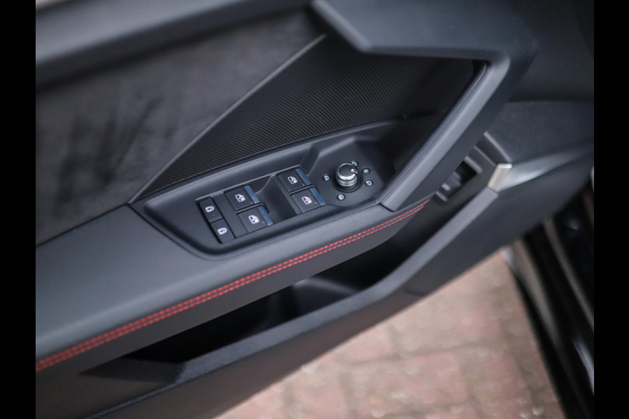 Audi A3 Limousine 2.5 TFSI RS 3 quattro | RS-Dynamic | Matrix | Keyless | B&O | Leder | Camera