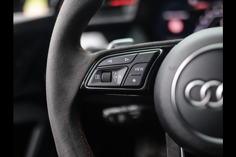 Audi A3 Limousine 2.5 TFSI RS 3 quattro | RS-Dynamic | Matrix | Keyless | B&O | Leder | Camera