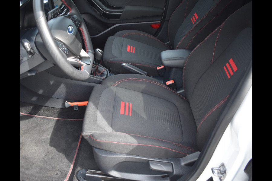 Ford Fiesta 1.0 EcoBoost Hybrid ST-Line / Airco / 17" LM / Carplay / Stoel & Stuurverwarming