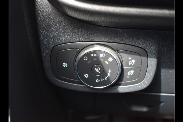 Ford Fiesta 1.0 EcoBoost Hybrid ST-Line / Airco / 17" LM / Carplay / Stoel & Stuurverwarming