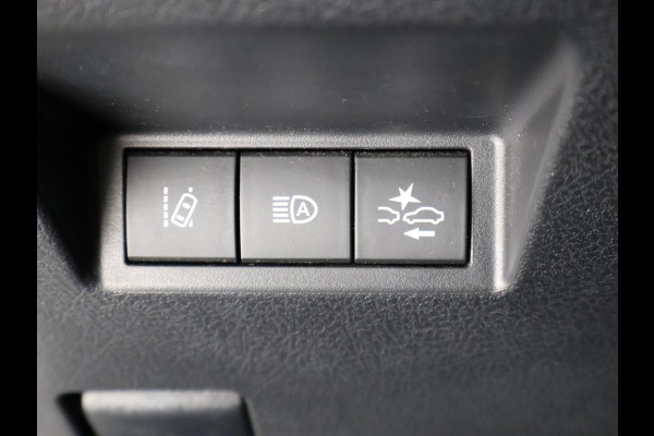 Toyota Yaris 1.5 HYBRID EXCUTIVE LIMITED GARANTIE 9-2028 PANODAK.NAVI.LEDER.ETC ETC