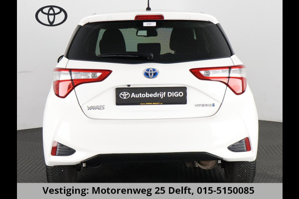 Toyota Yaris 1.5 HYBRID EXCUTIVE LIMITED GARANTIE 9-2028 PANODAK.NAVI.LEDER.ETC ETC