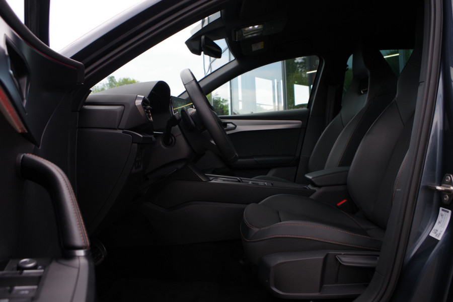 CUPRA Leon Sportstourer 1.4 e-Hybrid 245 PK VZ Adrenaline, Adap. Cruise Control, Sfeerverlichting, Carplay, IClimate