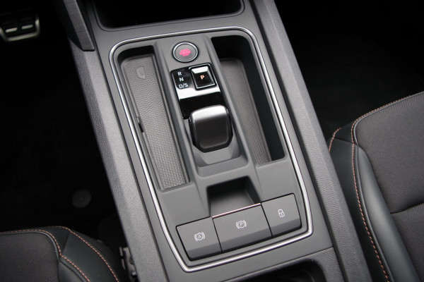 CUPRA Leon Sportstourer 1.4 e-Hybrid 245 PK VZ Adrenaline, Adap. Cruise Control, Sfeerverlichting, Carplay, IClimate
