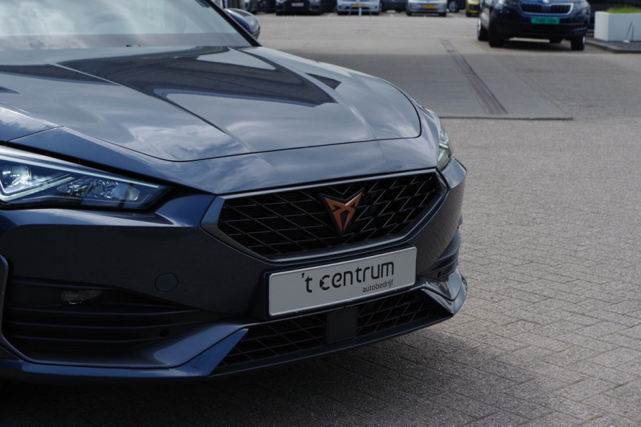 CUPRA Leon Sportstourer 1.4 e-Hybrid 245 PK VZ Adrenaline, Adap. Cruise Control, Sfeerverlichting, Carplay, IClimate