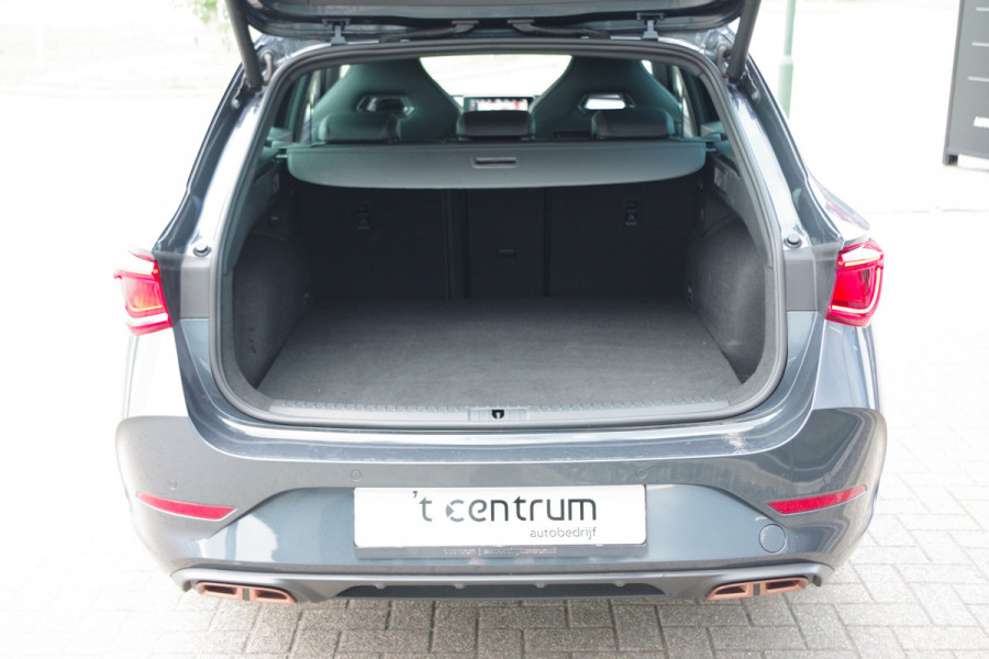 CUPRA Leon Sportstourer 1.4 e-Hybrid 245 PK VZ Adrenaline, Adap. Cruise Control, Sfeerverlichting, Carplay, IClimate