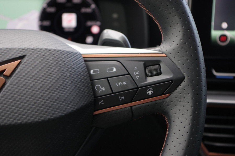 CUPRA Leon Sportstourer 1.4 e-Hybrid 245 PK VZ Adrenaline, Adap. Cruise Control, Sfeerverlichting, Carplay, IClimate