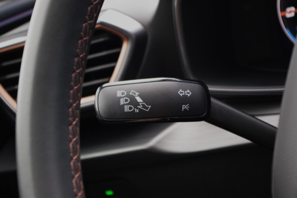 CUPRA Leon Sportstourer 1.4 e-Hybrid 245 PK VZ Adrenaline, Adap. Cruise Control, Sfeerverlichting, Carplay, IClimate