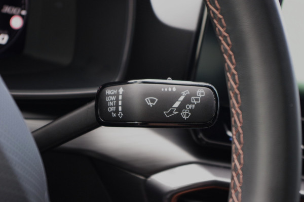 CUPRA Leon Sportstourer 1.4 e-Hybrid 245 PK VZ Adrenaline, Adap. Cruise Control, Sfeerverlichting, Carplay, IClimate