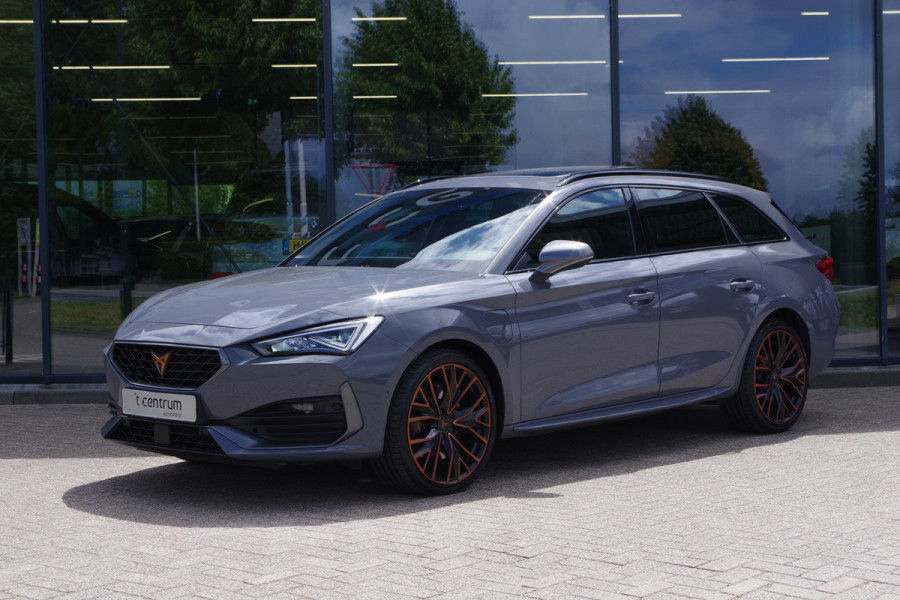 CUPRA Leon Sportstourer 1.4 e-Hybrid VZ Copper Edition, Panoramadak, Adap. Cruise Control, Camera, IClimate