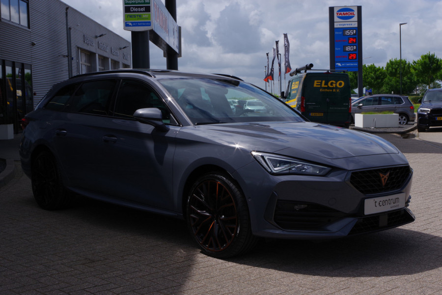 CUPRA Leon Sportstourer 1.4 e-Hybrid VZ Copper Edition, Panoramadak, Adap. Cruise Control, Camera, IClimate