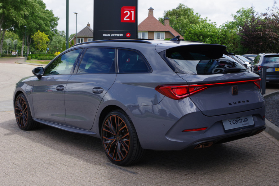 CUPRA Leon Sportstourer 1.4 e-Hybrid VZ Copper Edition, Panoramadak, Adap. Cruise Control, Camera, IClimate